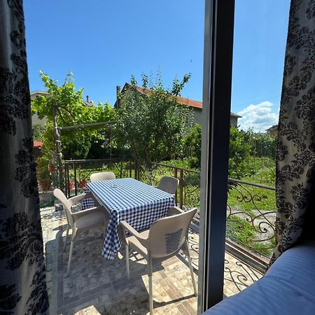 Lake Bliss Cabins Shkodra Exterior foto