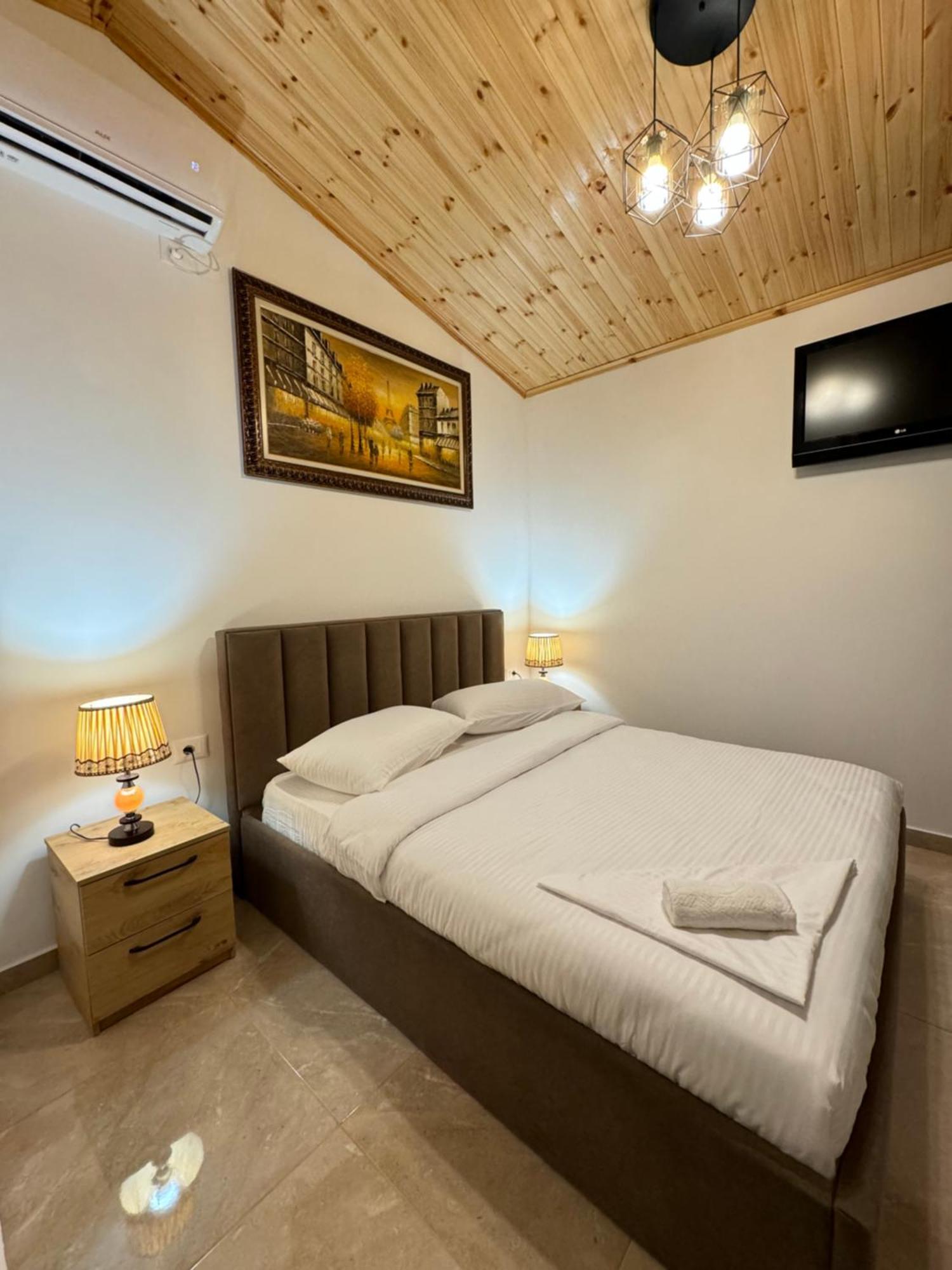 Lake Bliss Cabins Shkodra Exterior foto