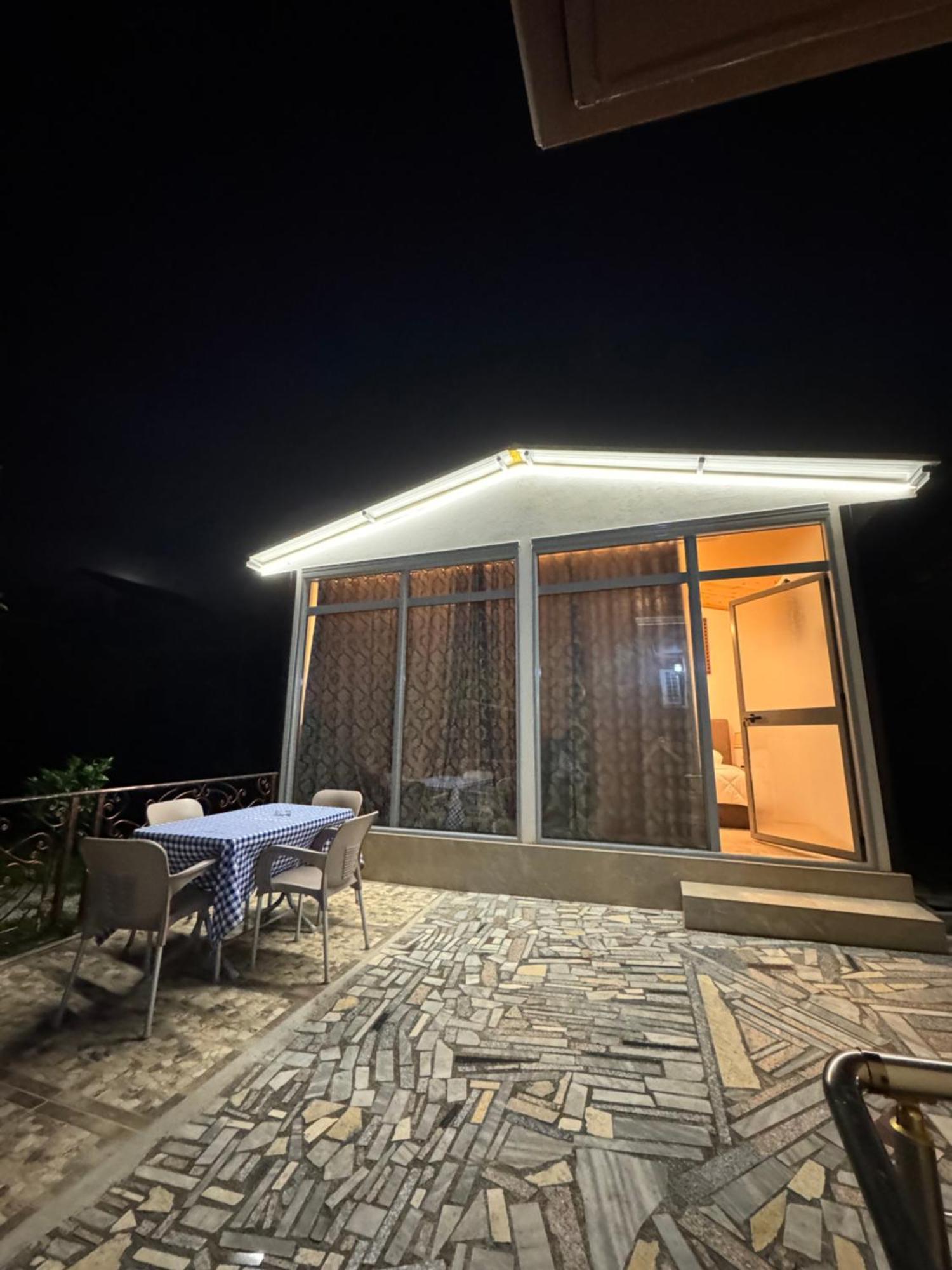 Lake Bliss Cabins Shkodra Exterior foto
