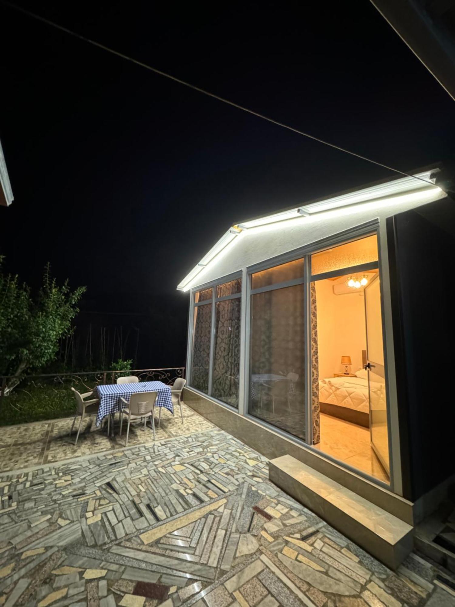 Lake Bliss Cabins Shkodra Exterior foto
