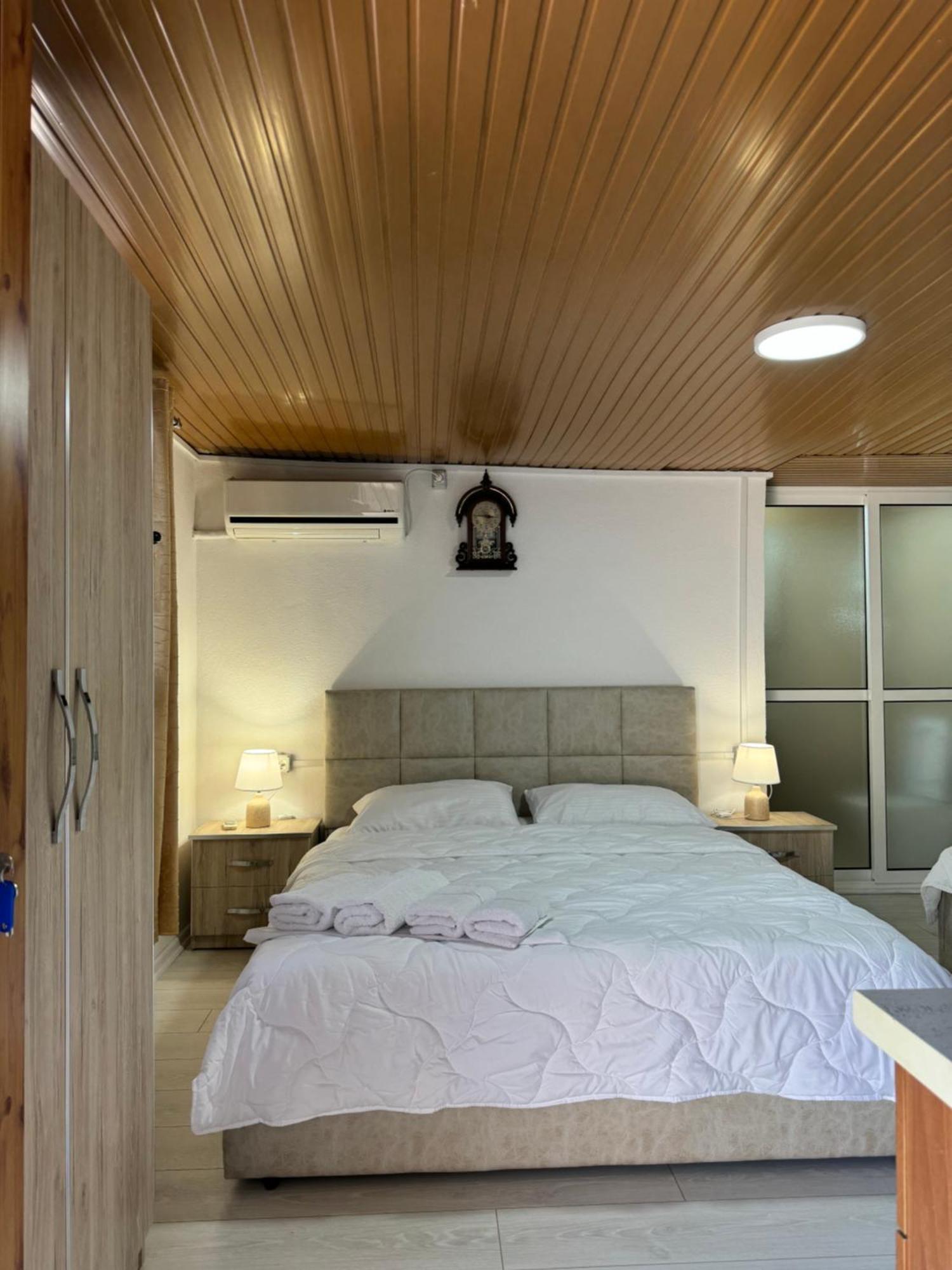 Lake Bliss Cabins Shkodra Exterior foto